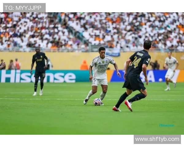 皇马主场大胜罗马四球零封展现强大实力与团队默契