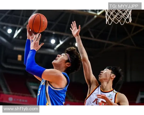 邹雨宸：从青年才俊到篮球明星的成长之路与未来展望